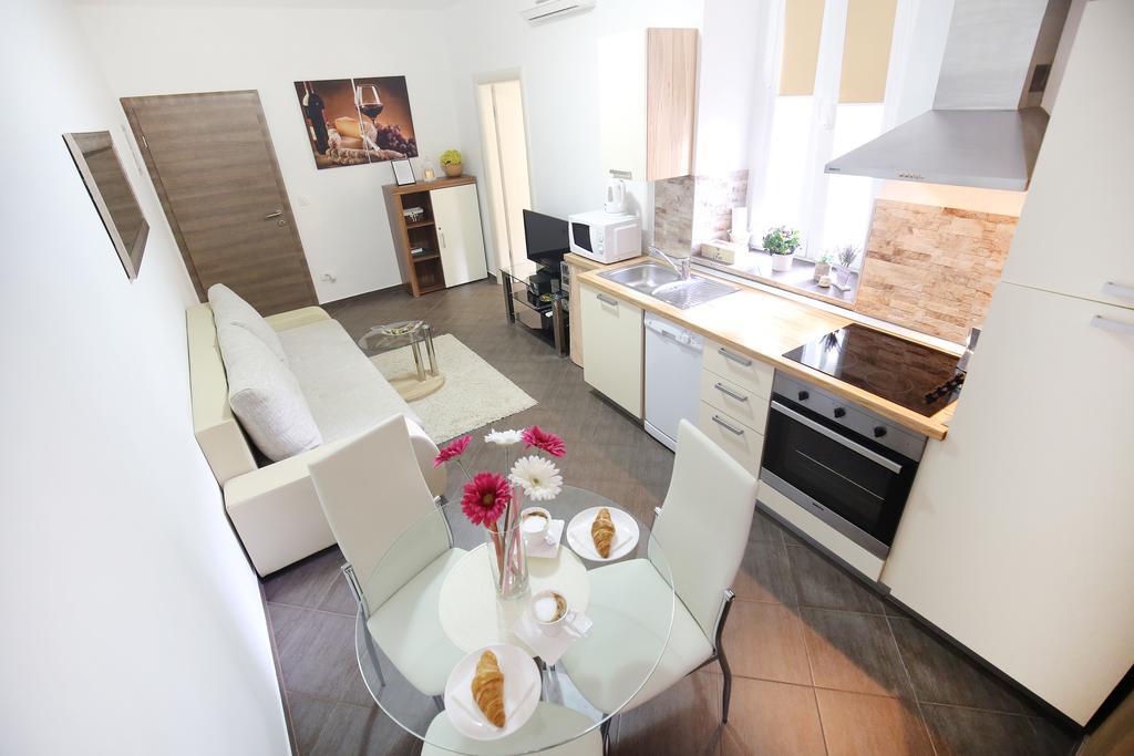 Allegro Exclusive Suites Old Town Center Задар Экстерьер фото